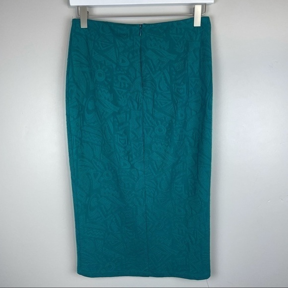 ASTR Dark Green Jacquard Midi Pencil Skirt - Picture 2 of 5